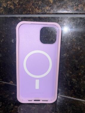 Otterbox Commuter IPhone 13 case